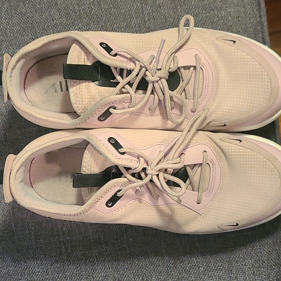 Nike Air Max Dia - Picture 5 of 5